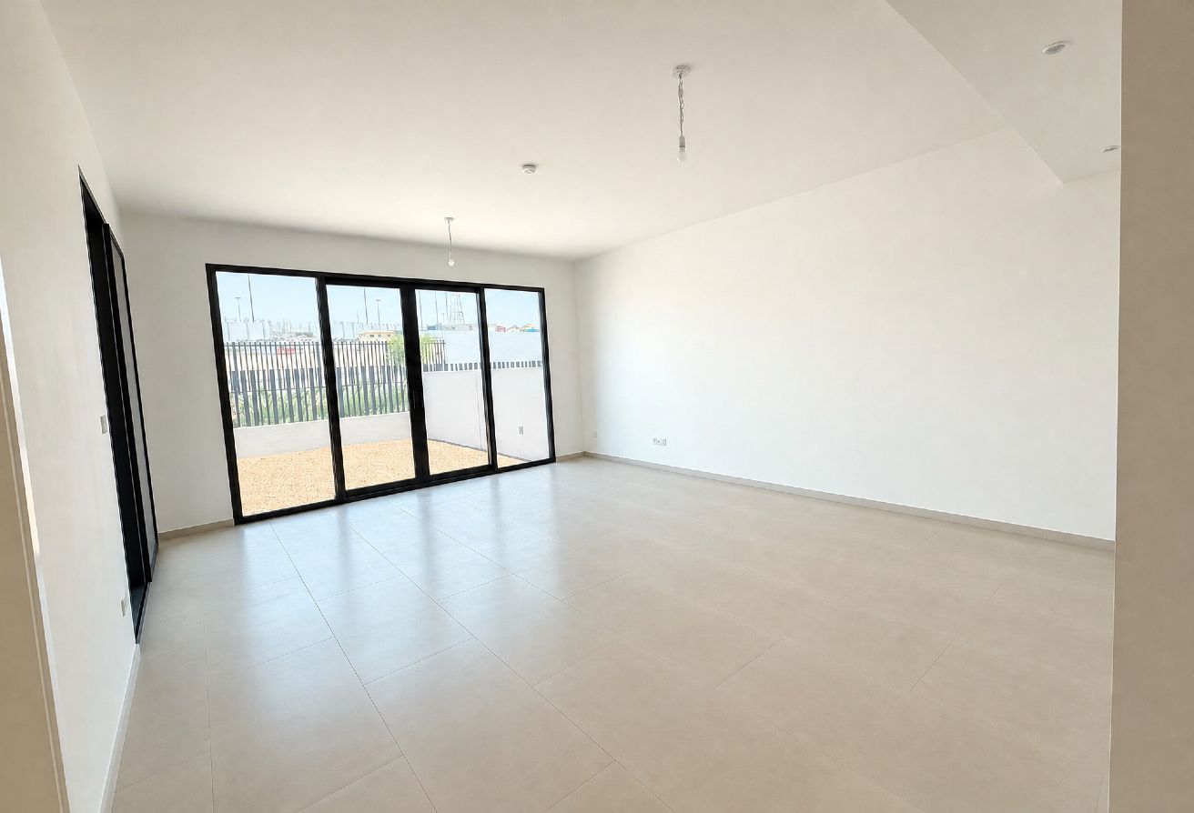 4 bedroom townhouse in Jebel Ali Village Townhouses, Jebel Ali: 7