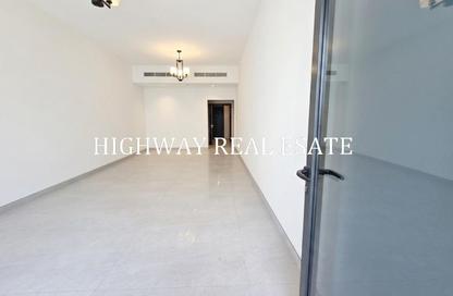 Apartment - 2 Bedrooms - 3 Bathrooms for rent in Muwaileh 29 Building - Muwaileh - Sharjah