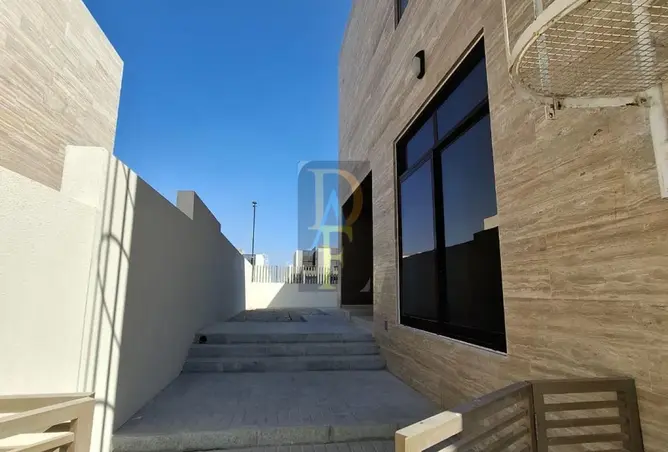 152866037 - Property Image 2