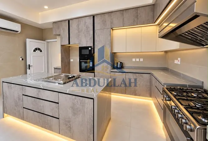 156010676 - Property Image 2