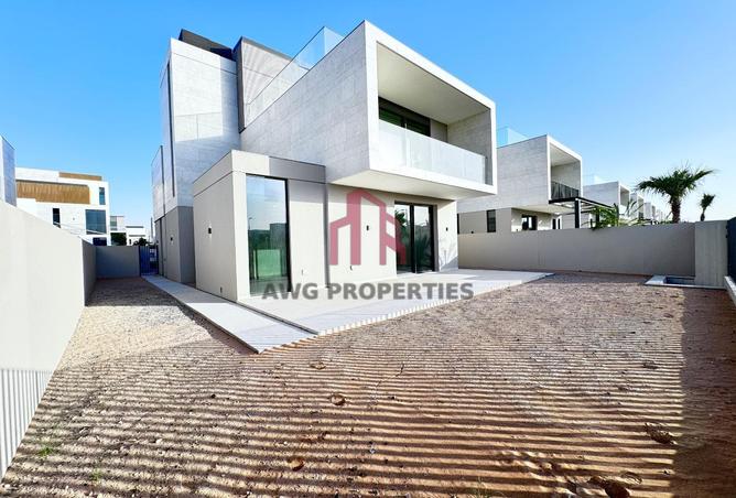 93161009 - Property Main Image