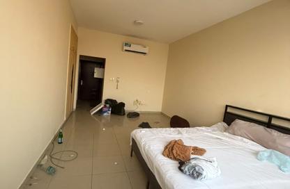 Apartment - Studio - 1 for rent in Al Nahda Residential Complex - Al Nahda - Sharjah Apartment - Studio - 1 for rent in Al Nahda Residential Complex - Al Nahda - Sharjah