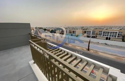 Townhouse - 3 Bedrooms - 3 Bathrooms for rent in Victoria - Damac Hills 2 - Dubai