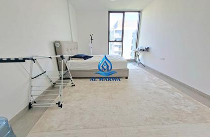 Apartment - Studio - 1 for rent in Rehan Apartments - Aljada - Sharjah Apartment - Studio - 1 for rent in Rehan Apartments - Aljada - Sharjah
