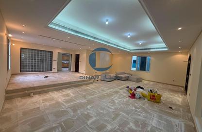 Villa - 5 Bedrooms - 7 Bathrooms for rent in Al Bateen - Abu Dhabi