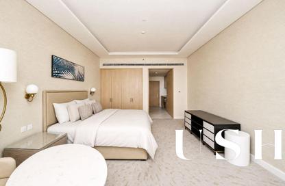 Apartment - Studio - 1 Bathroom for sale in The Palm Tower - Palm Jumeirah - Dubai