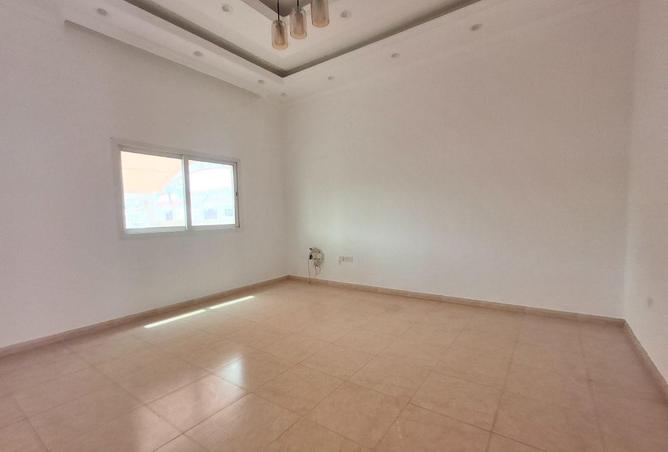 79407799 - Property Image 3