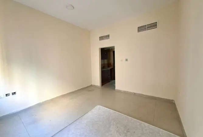 151909012 - Property Image 3