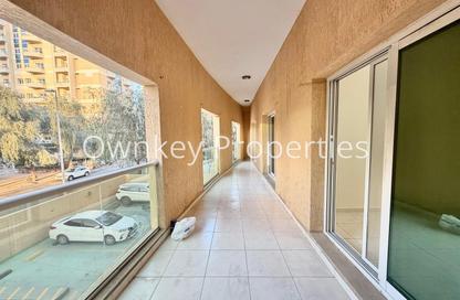 Apartment - 2 Bedrooms - 3 Bathrooms for rent in Hessa Home Building - Oud Metha - Bur Dubai - Dubai