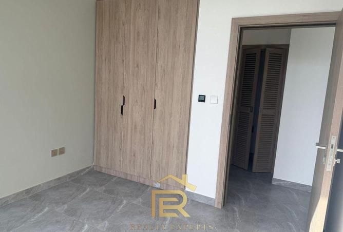116823860 - Property Image 3