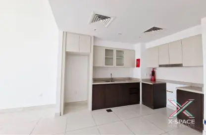 شقة - غرفة نوم - 1 حمام للايجار في A كريك سايد 18 - حدائق الإمارات 1 - مرسى خور دبي - دبي