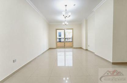 Apartment - 1 Bedroom - 2 Bathrooms for rent in Muwaileh 29 Building - Muwaileh - Sharjah