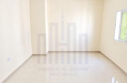 Apartment - 1 - 1 for rent in Fire Station Road - Muwaileh - Sharjah