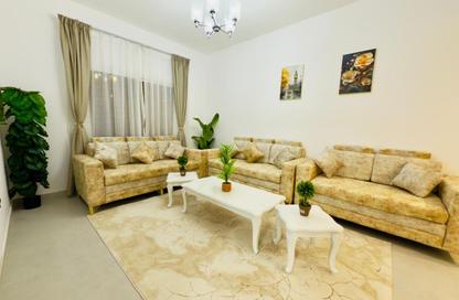 Apartment - 1 Bedroom - 1 Bathroom for rent in Cornish Tower - Al Rumaila - Ajman