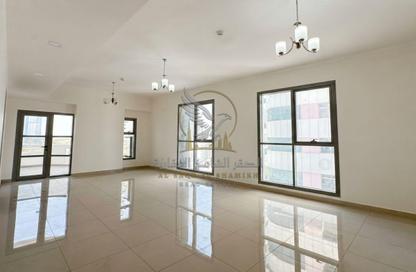 Apartment - 2 Bedrooms - 3 Bathrooms for rent in Al Khan Corniche - Al Khan - Sharjah