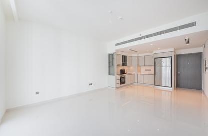 Apartment - 2 Bedrooms - 2 Bathrooms for rent in Sunrise Bay Tower 1 - Sunrise Bay - Emaar Beachfront - Dubai Harbour - Dubai