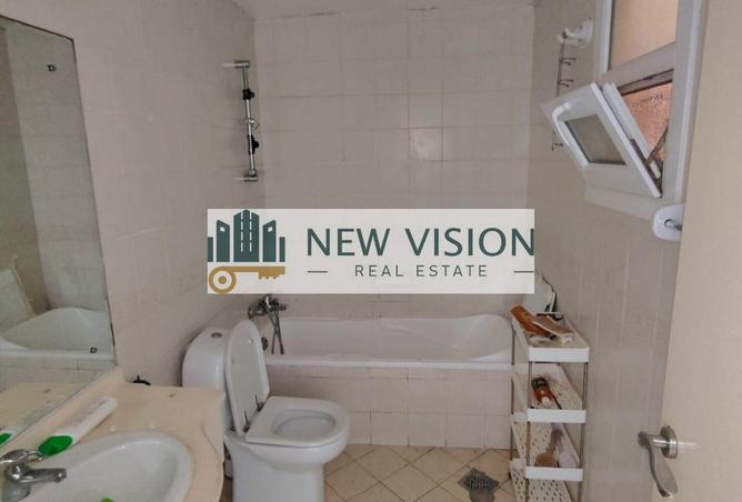 102832082 - Property Image 2