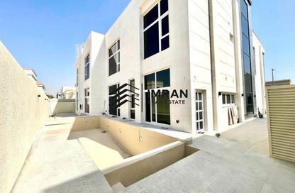 Villa - 5 Bedrooms - 7 Bathrooms for sale in Al Hooshi Villas - Hoshi - Al Badie - Sharjah Villa - 5 Bedrooms - 7 Bathrooms for sale in Al Hooshi Villas - Hoshi - Al Badie - Sharjah