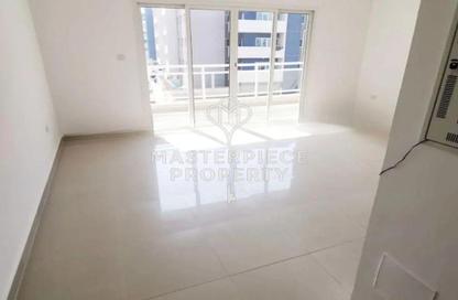 Apartment - 2 Bedrooms - 2 Bathrooms for sale in Tower 21 - Al Reef Downtown - Al Reef - Abu Dhabi