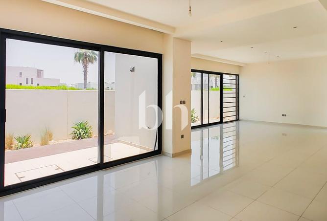 128829646 - Property Image 2