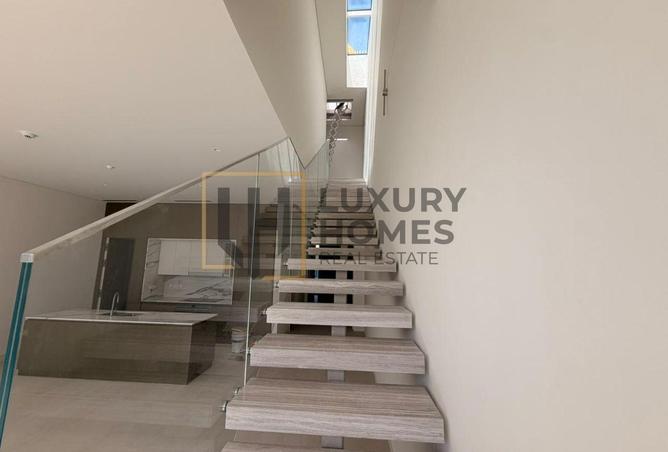 77799360 - Property Image 3