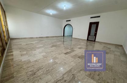 Apartment - 3 Bedrooms - 2 Bathrooms for rent in Golden Tower - Khalidiya Street - Al Khalidiya - Abu Dhabi Apartment - 3 Bedrooms - 2 Bathrooms for rent in Golden Tower - Khalidiya Street - Al Khalidiya - Abu Dhabi