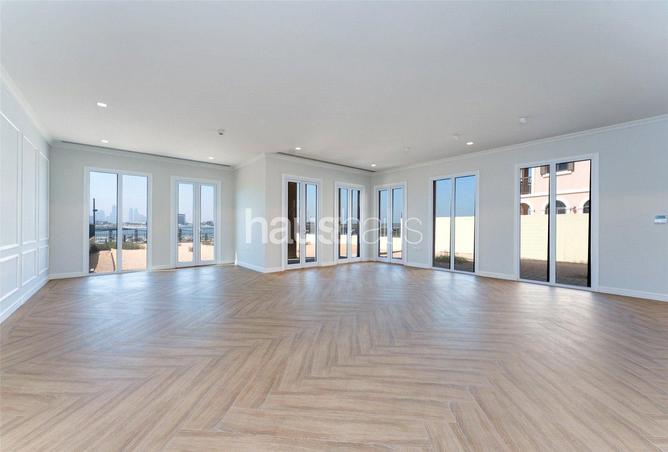 84074977 - Property Image 3