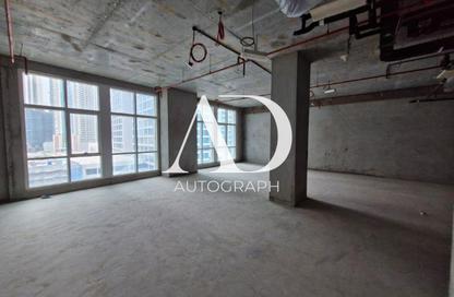 Office Space - Studio - 1 Bathroom for rent in Grosvenor Office Tower - Business Bay - Dubai