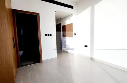 شقة - 1 حمام للبيع في بن غاطي توليب - منطقة 11 - قرية جميرا الدائرية - دبي