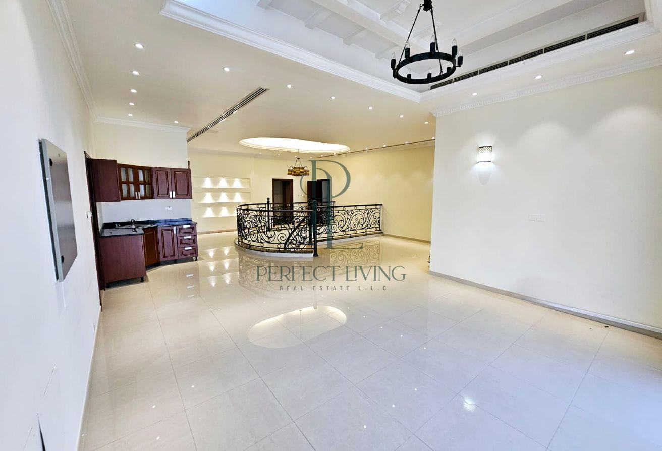 Spacious Villa| Large Garden|Premium Family Living photo 16