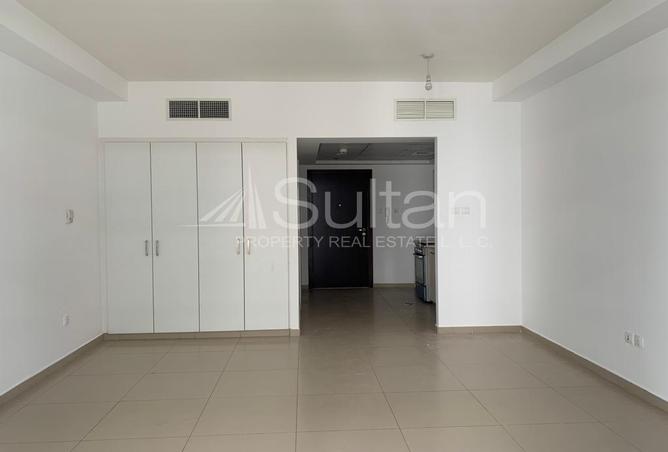 73864765 - Property Main Image