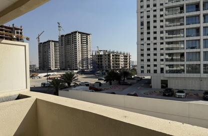 Apartment - Studio - 1 Bathroom for sale in Royal Residence 1 - Royal Residence - Dubai Sports City - Dubai