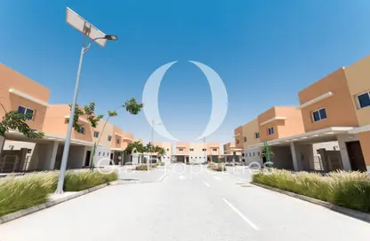 Villa - 3 Bedrooms - 4 Bathrooms for sale in Manazel Al Reef 2 - Al Samha - Abu Dhabi