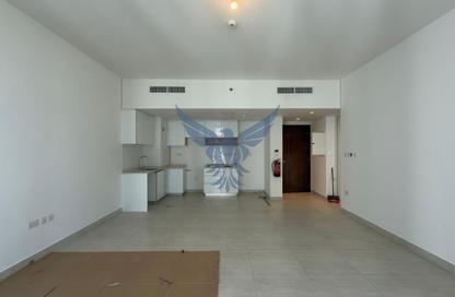 Apartment - 1 Bedroom - 1 Bathroom for rent in The Bridges - Shams Abu Dhabi - Al Reem Island - Abu Dhabi Apartment - 1 Bedroom - 1 Bathroom for rent in The Bridges - Shams Abu Dhabi - Al Reem Island - Abu Dhabi