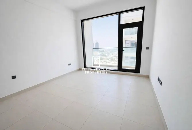 103718189 - Property Image 3