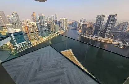 شقة - غرفة نوم - 1 حمام للايجار في بنينسولا ثري - بنينسولا - الخليج التجاري - دبي