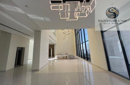 Villa - 5 Bedrooms - 7 Bathrooms for rent in Al Aweer 1 - Al Aweer - Dubai