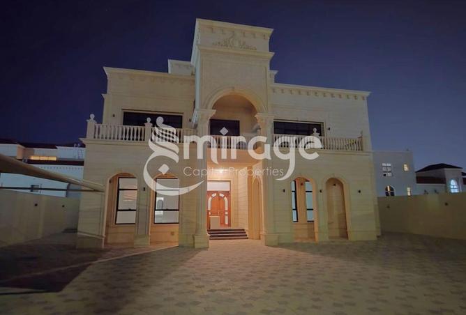 Upcoming 5BR Villa | Modern Living | Prime Area