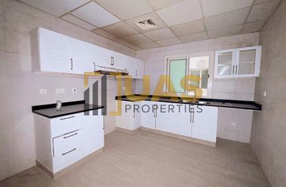 Apartment - 2 - 3 for rent in Rose Home - Oud Metha - Bur Dubai - Dubai