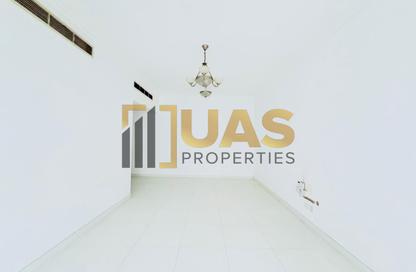 Apartment - 2 - 3 for rent in Rose Home - Oud Metha - Bur Dubai - Dubai Apartment - 2 - 3 for rent in Rose Home - Oud Metha - Bur Dubai - Dubai