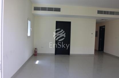 Villa - 5 Bedrooms - 6 Bathrooms for sale in Arabian Style - Al Reef Villas - Al Reef - Abu Dhabi
