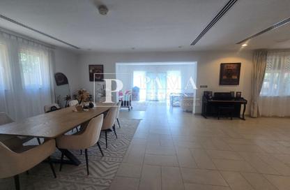 Villa - 5 - 5 for rent in District 3 - Jumeirah Park - Dubai Villa - 5 - 5 for rent in District 3 - Jumeirah Park - Dubai