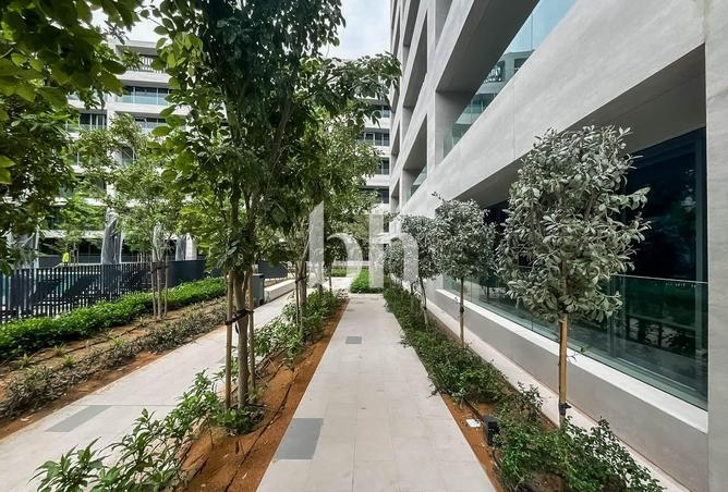 73119030 - Property Image 2