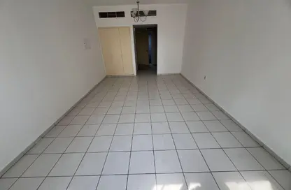 Apartment - Studio - 1 Bathroom for rent in New Al Taawun Road - Al Taawun - Sharjah