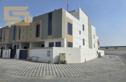Townhouse - 5 Bedrooms - 7 Bathrooms for rent in Kabbali Hills - Al Helio 2 - Al Helio - Ajman