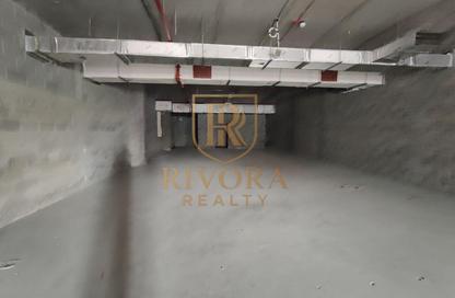 Retail - Studio for rent in Masaken Al Muteena 02 - Al Muteena - Deira - Dubai