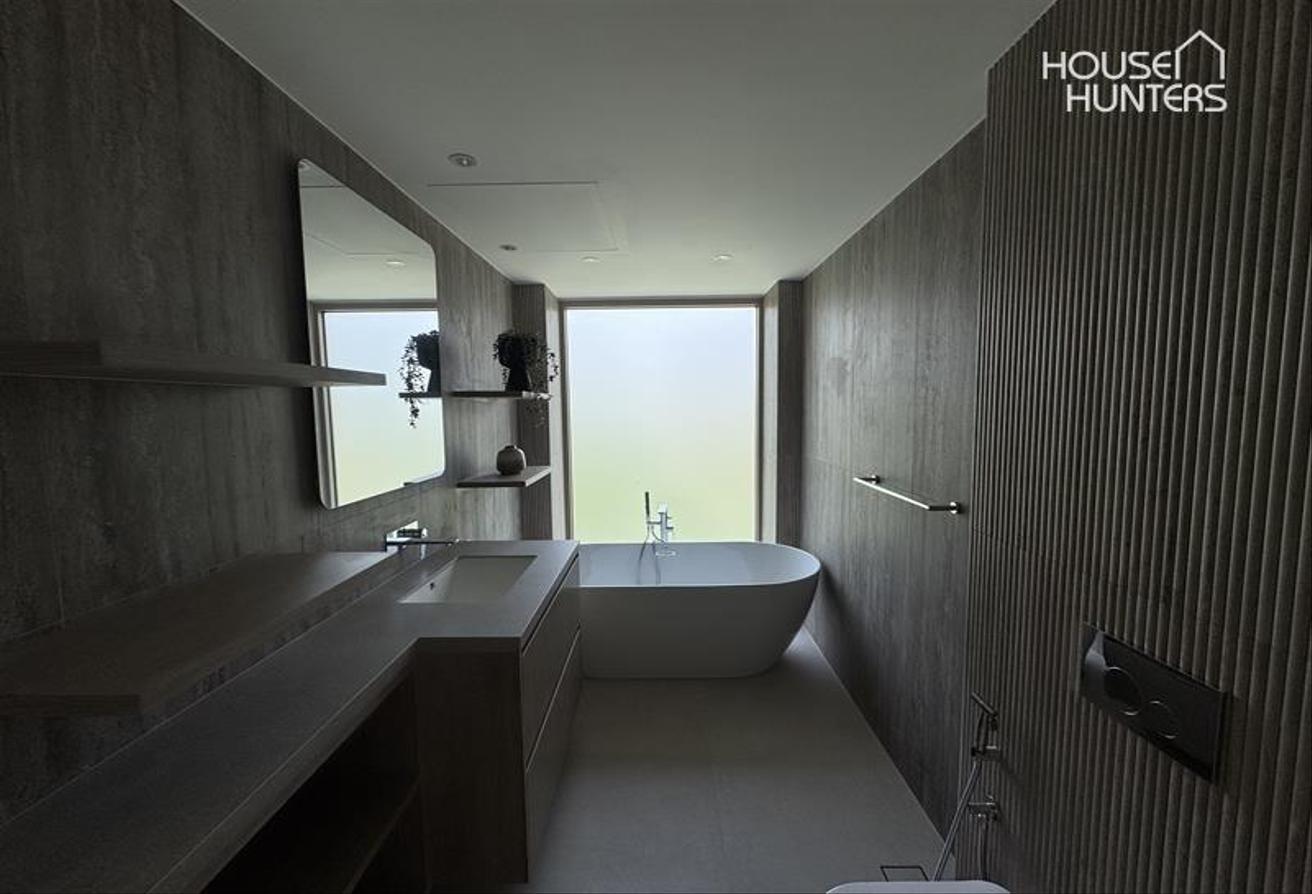 Fully Upgraded | Luxurious 5-Bed | Golf Course photo 21