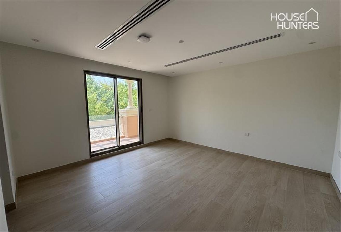 Fully Upgraded | Luxurious 5-Bed | Golf Course photo 22