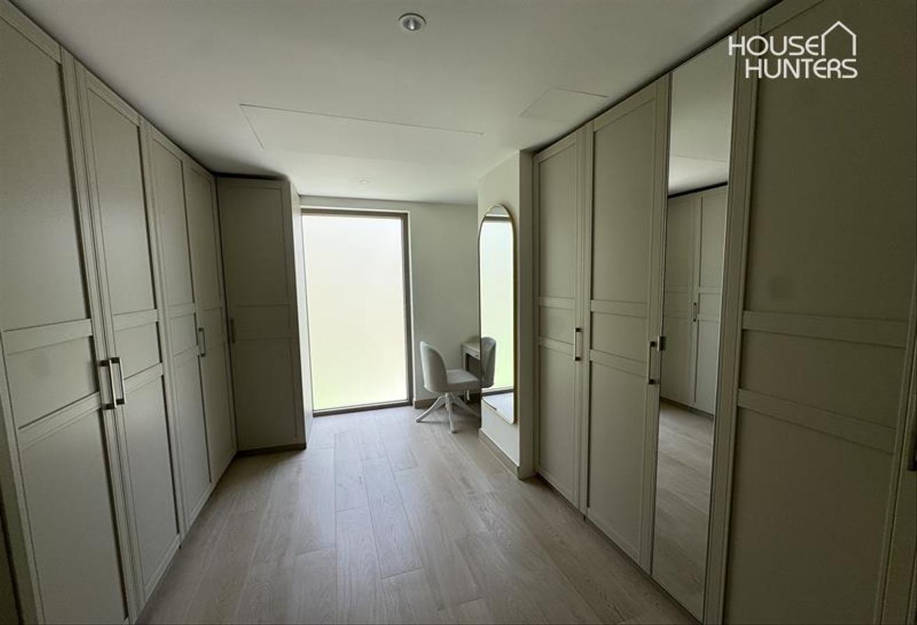 Fully Upgraded | Luxurious 5-Bed | Golf Course photo 7