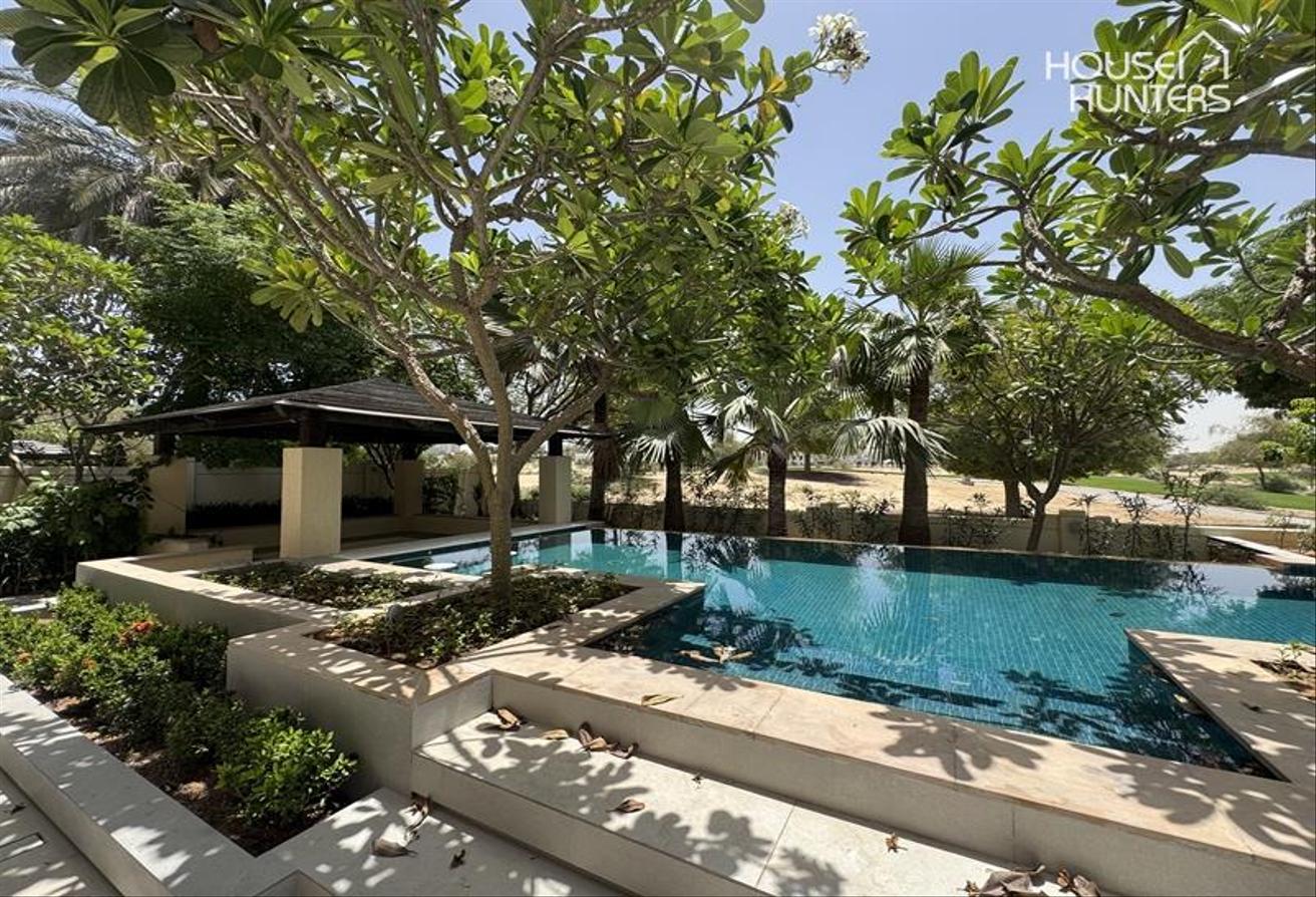 Fully Upgraded | Luxurious 5-Bed | Golf Course photo 4